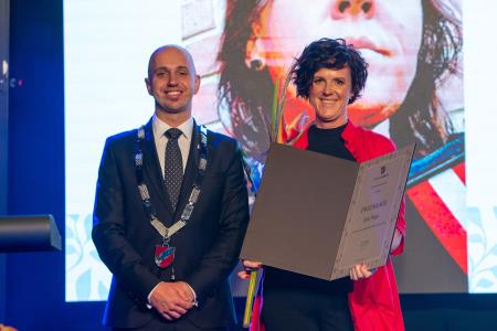 Obcˇinski praznik_24-02446